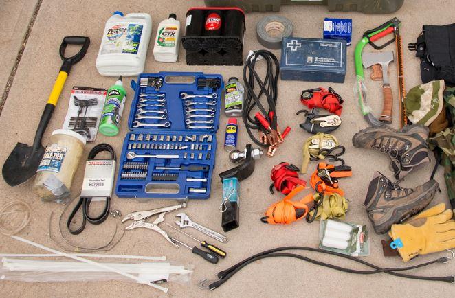 Top 10 Tools Every Off-Roader Should Carry – Thuren Fabrication